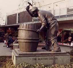 Photograph of the statue of a Cooper in Burton on Trent
